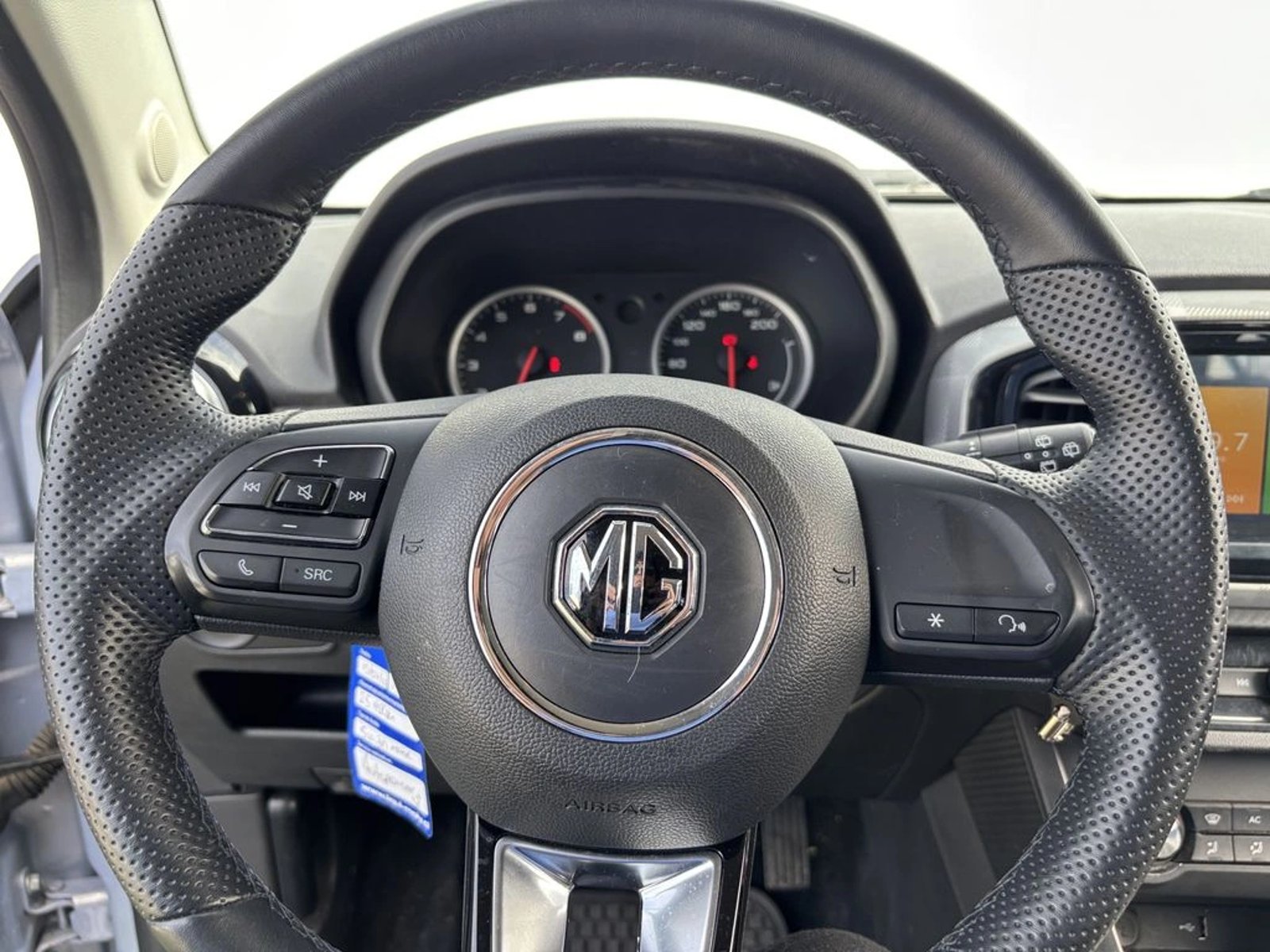 MG 3 1.5 STD 4X2 HB MT 5P 2024 - Imagen 19 de 20