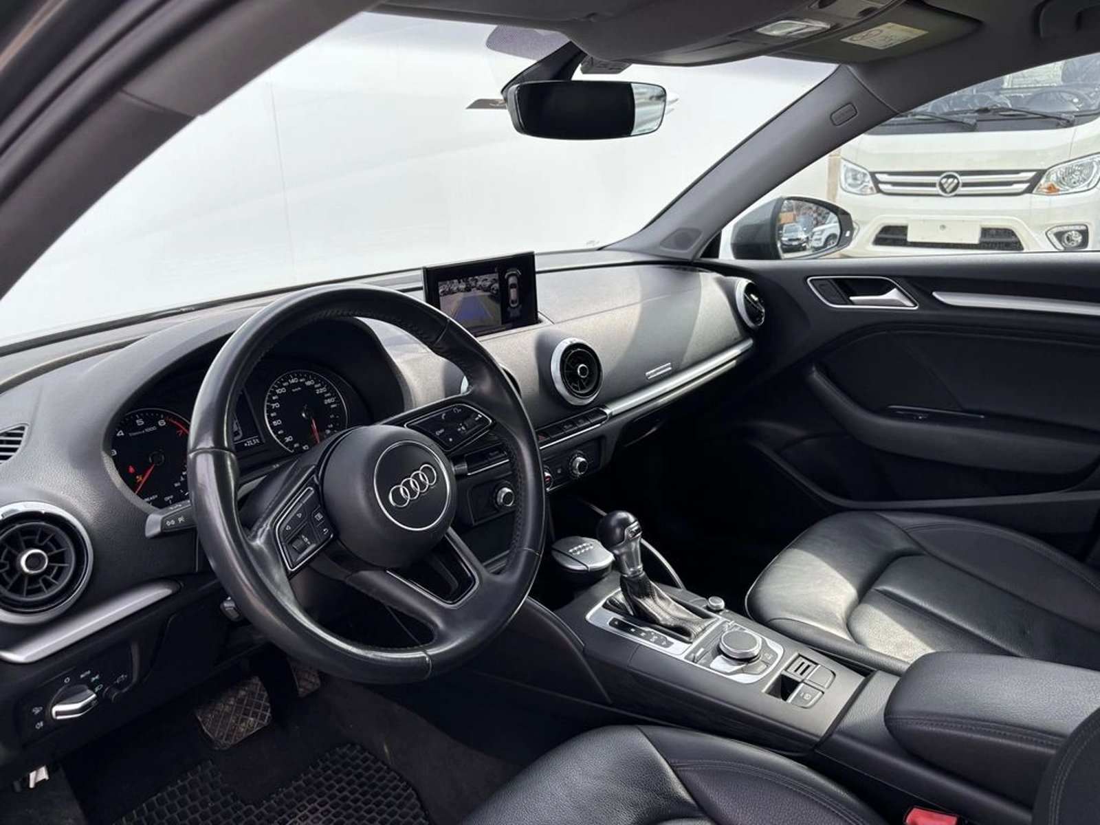 Audi A3 1.4 35 TFSI STRONIC AUTO 2019 - Imagen 8 de 20