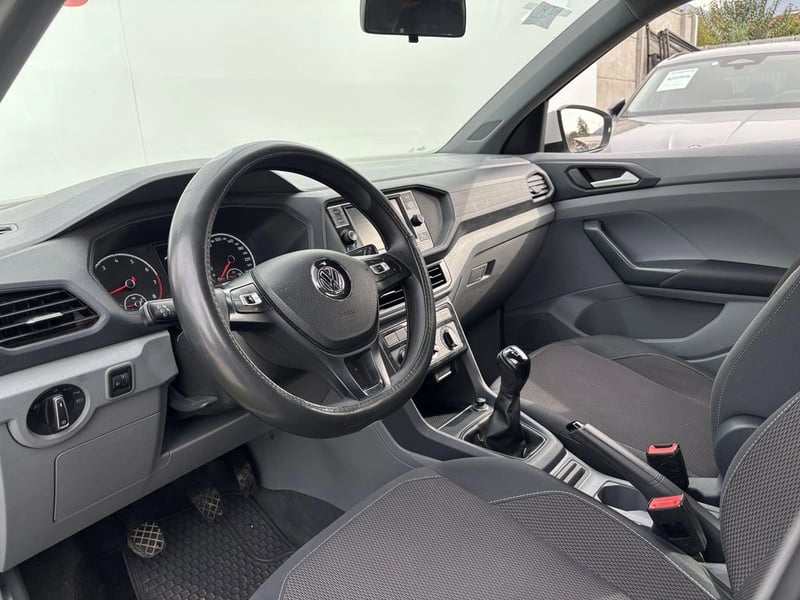 Volkswagen T-CROSS MT 2022 - Imagen 10 de 20