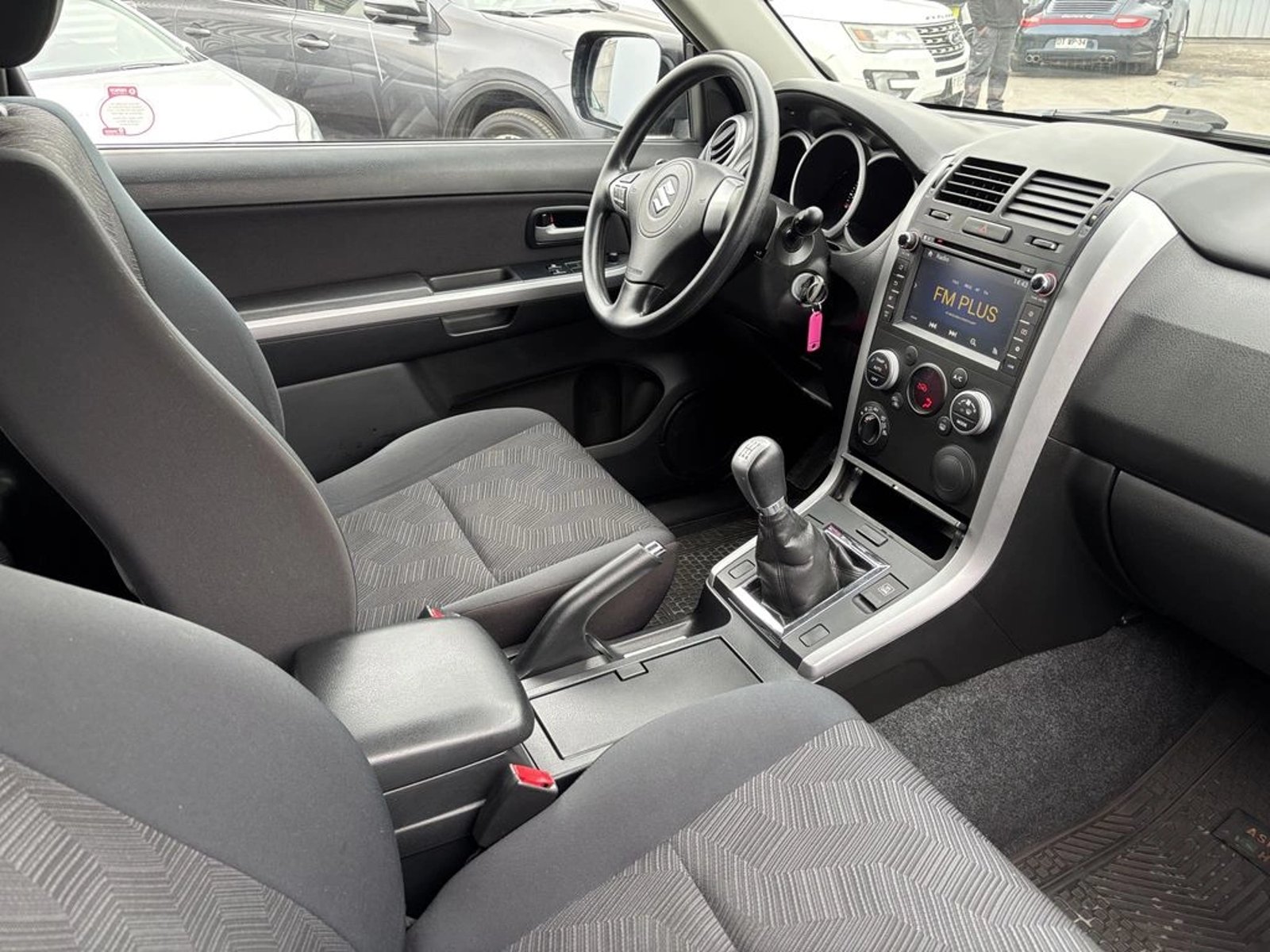 Suzuki GRAND VITARA 2.4 GLX SPORT 4WD MT 3P 2019 - Imagen 20 de 20
