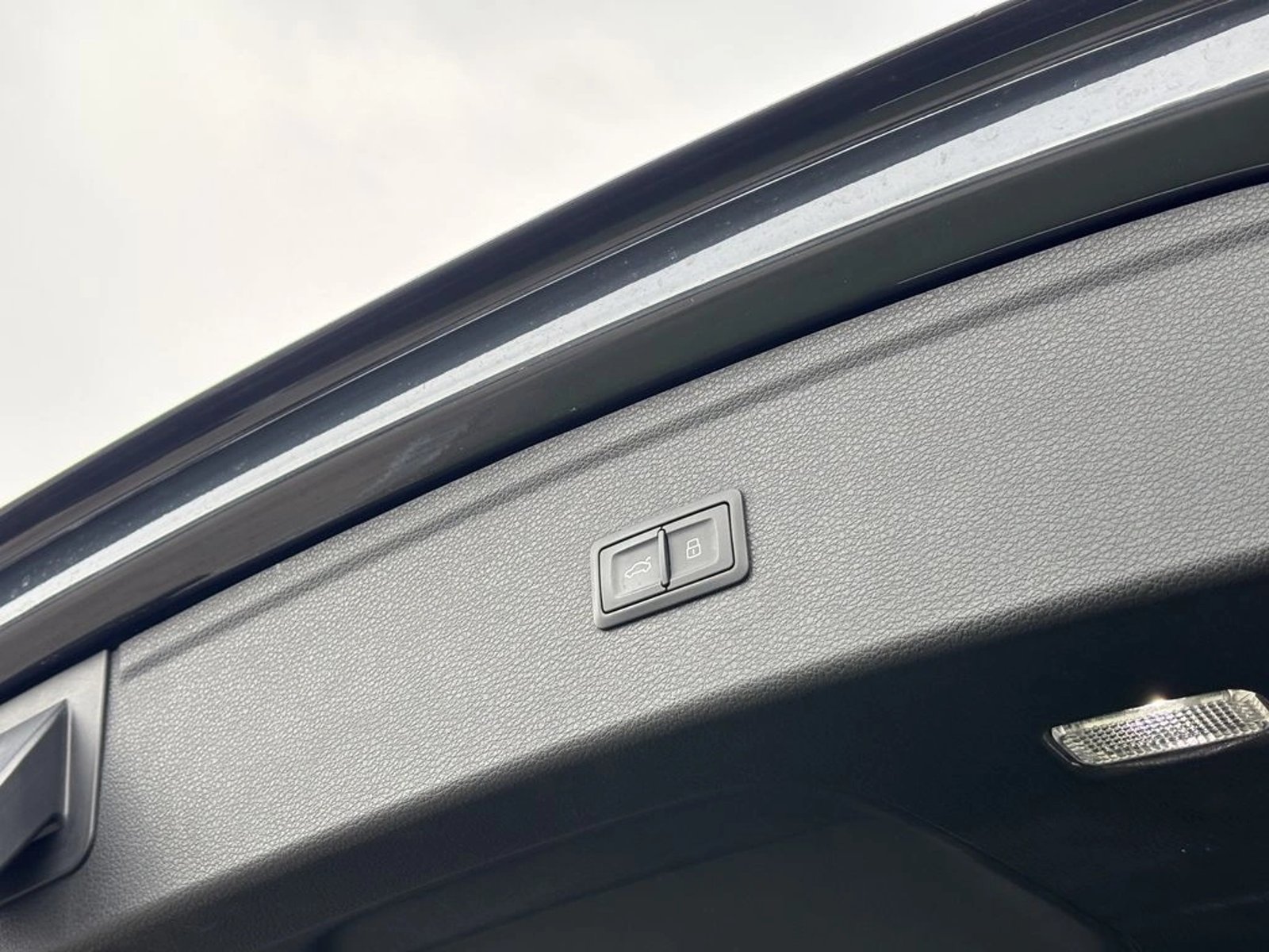 Audi Q5 2.0 45 TFSI S-LINE SPORT QUATTRO AUTO 2019 - Imagen 10 de 20