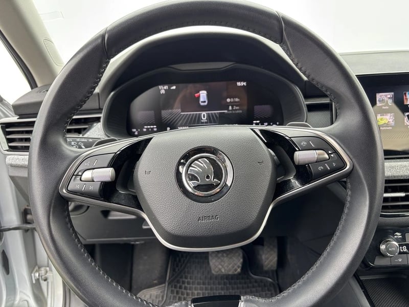 Skoda SCALA 1.5 TSI SELECTION  DSG AUTO 2025 - Imagen 20 de 20