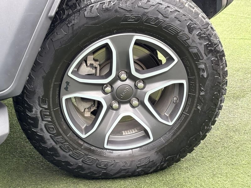 Jeep WRANGLER 3.6 SPORT X 4X4 AT 3P 2021 - Imagen 12 de 20