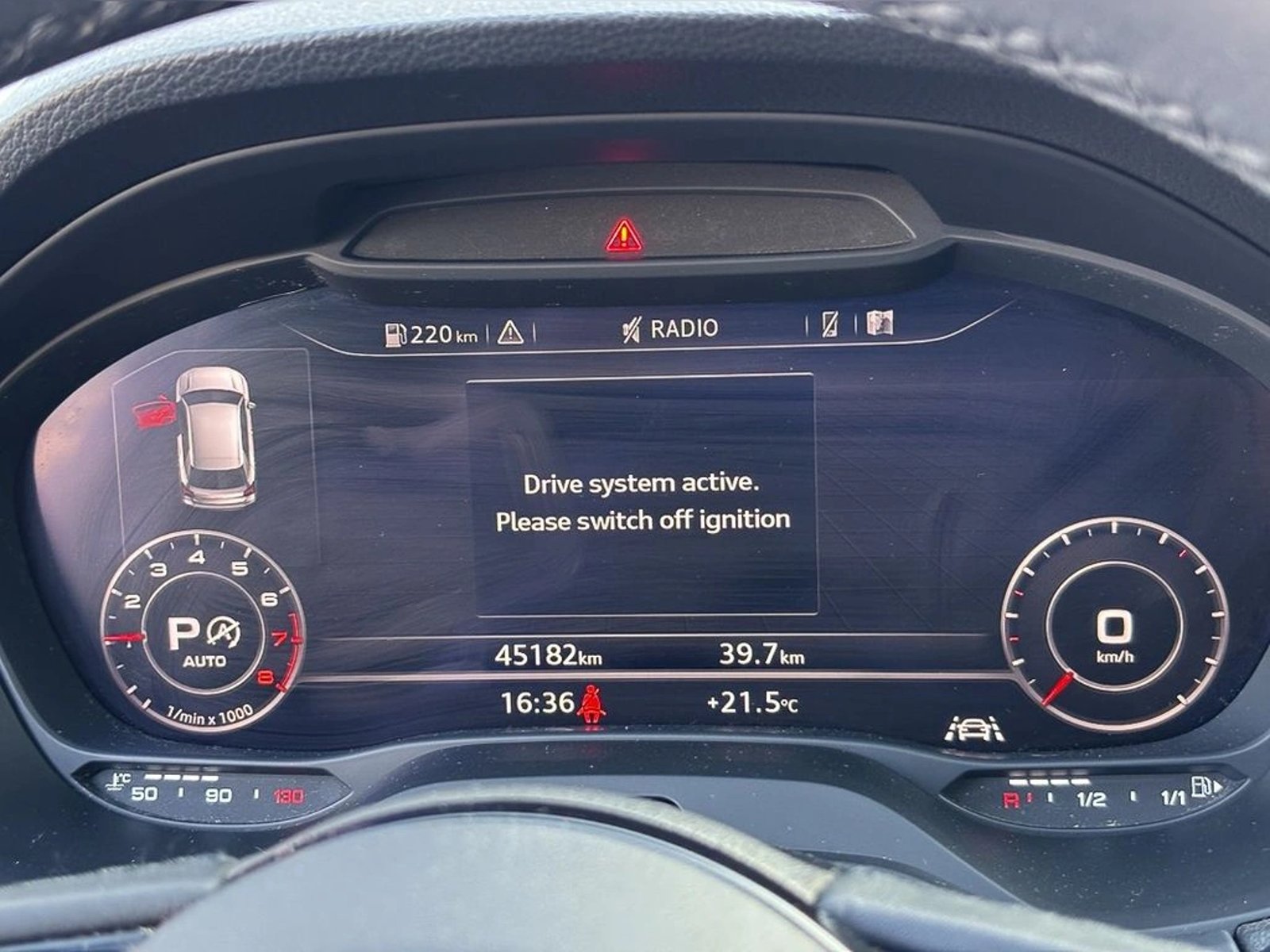 AUDI Q2 1.4 35 TFSI STRONIC AUTO SPORT 2023 - Imagen 13 de 16