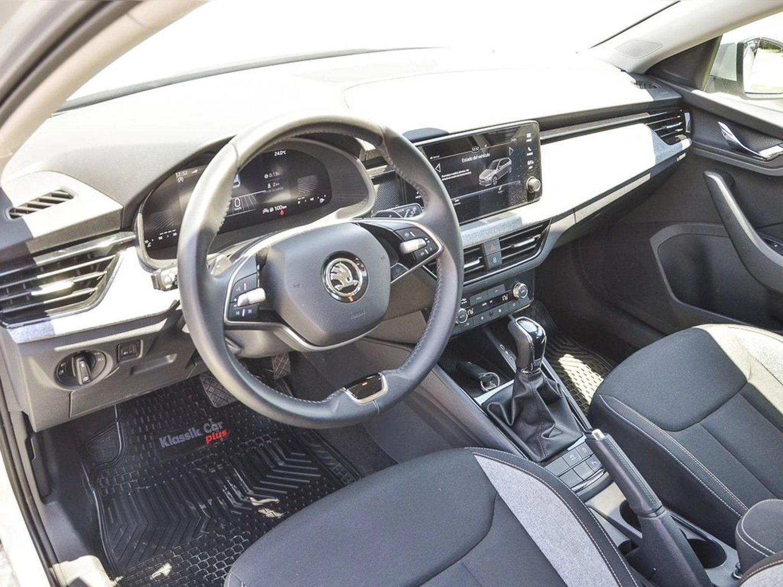 SKODA SCALA 1.5 TSI SELECTION  DSG AUTO 2025 - Imagen 10 de 20
