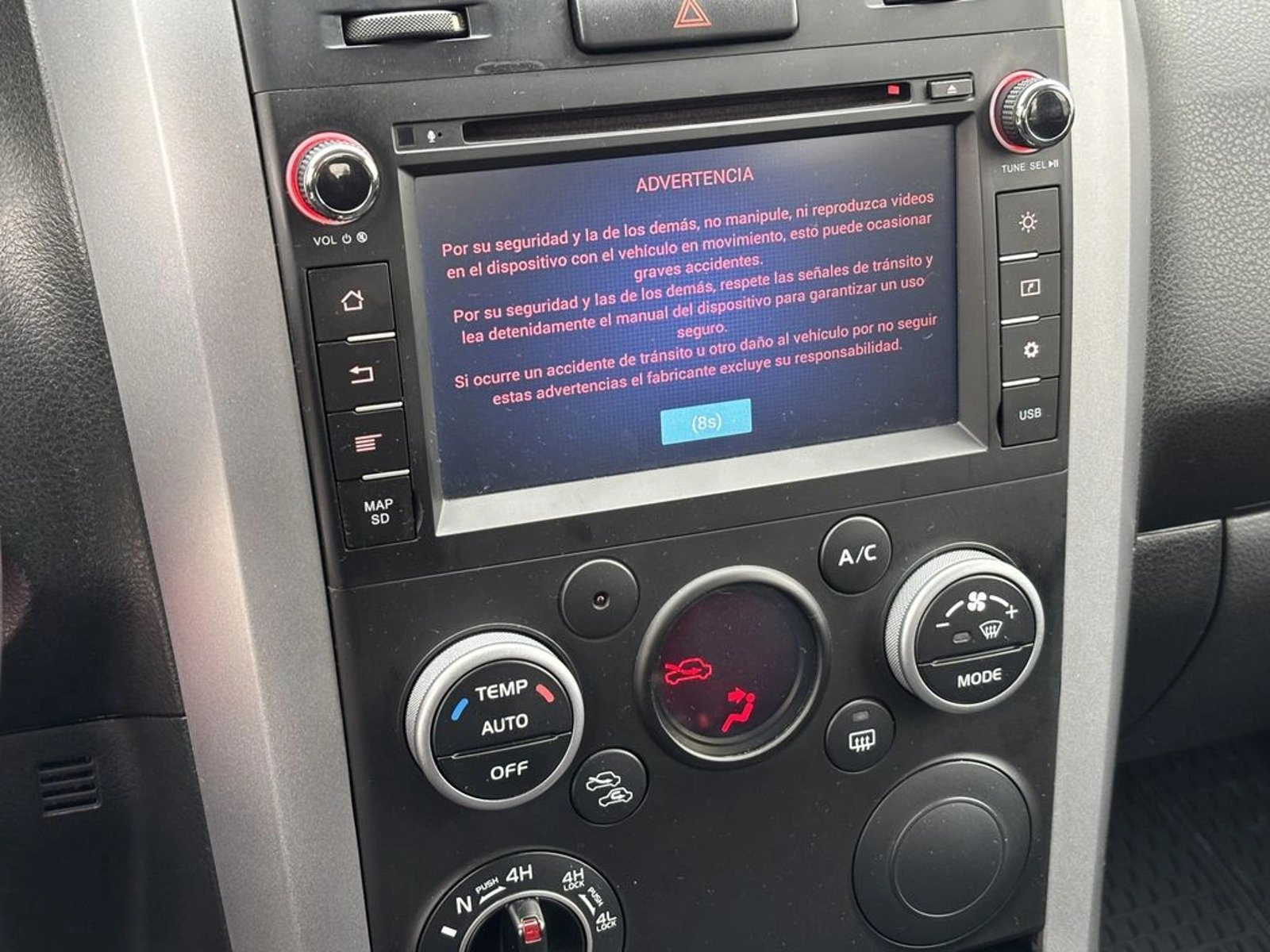 Suzuki GRAND VITARA 2.4 GLX SPORT 4WD MT 3P 2019 - Imagen 12 de 20