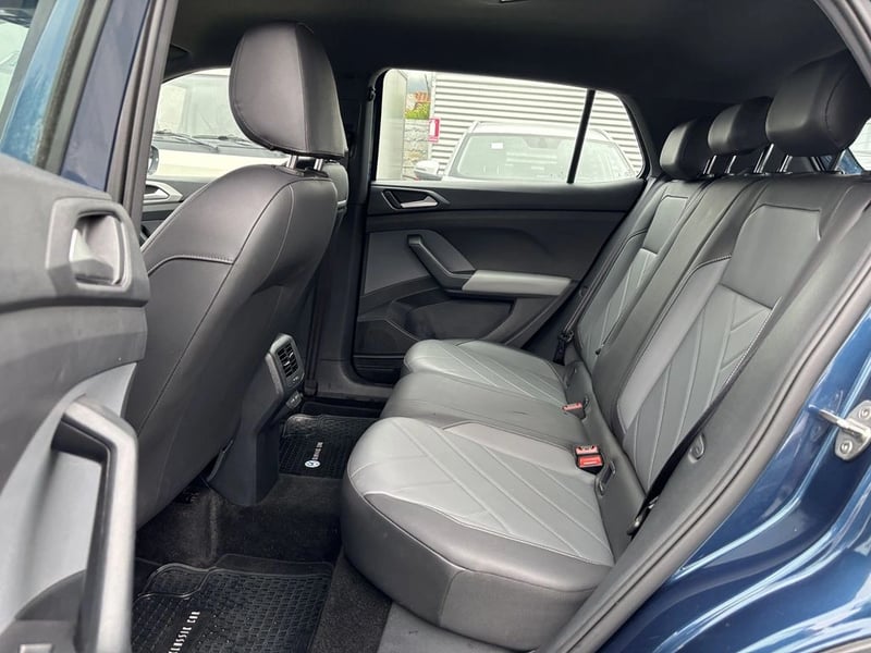 Volkswagen T-CROSS 1.0 TSI COMFORTLINE AUTOMÁTICO 5P 2025 - Imagen 14 de 20