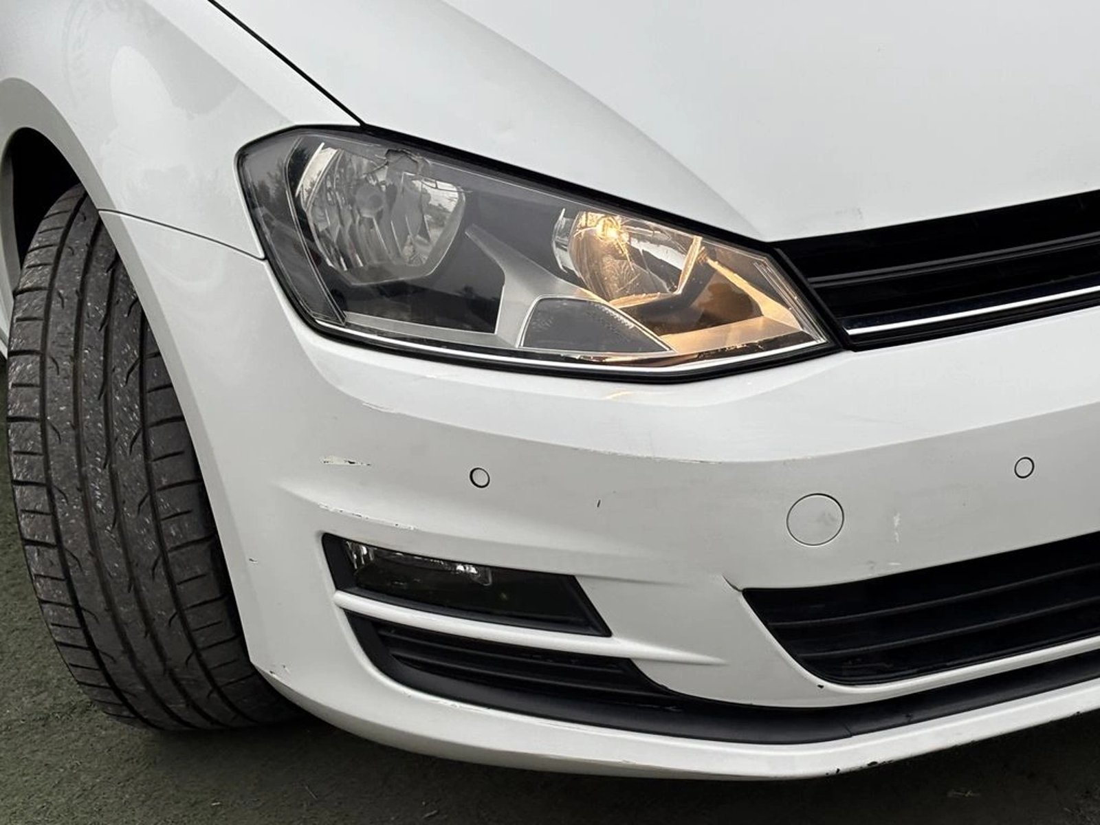 VOLKSWAGEN GOLF 1.6 MSI MANUAL COMFORTLINE 2016 - Imagen 12 de 14