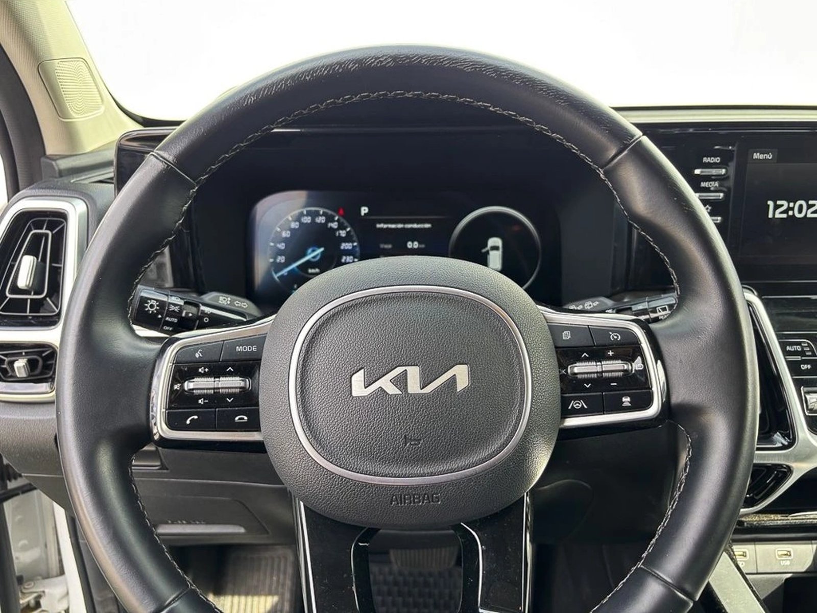 KIA SORENTO 2.5 GSL AUTO EX FULL 2022 - Imagen 15 de 20