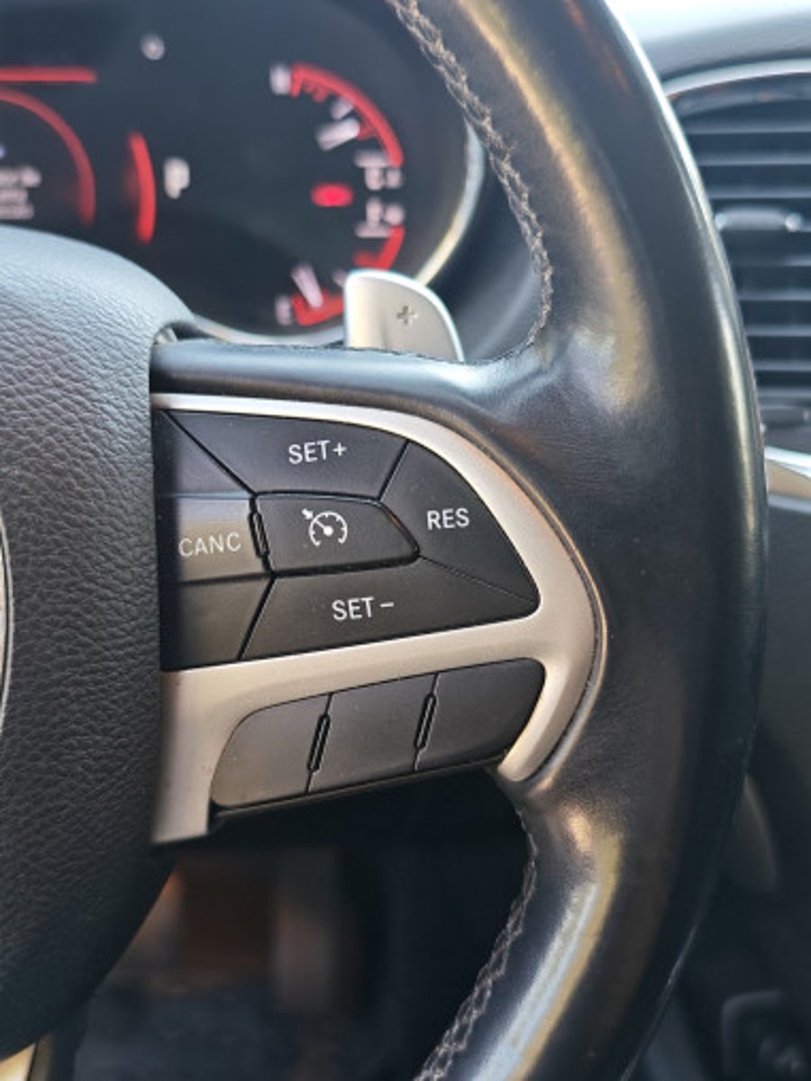 Dodge DURANGO SXT 3.6 AT 2015 - Imagen 11 de 12