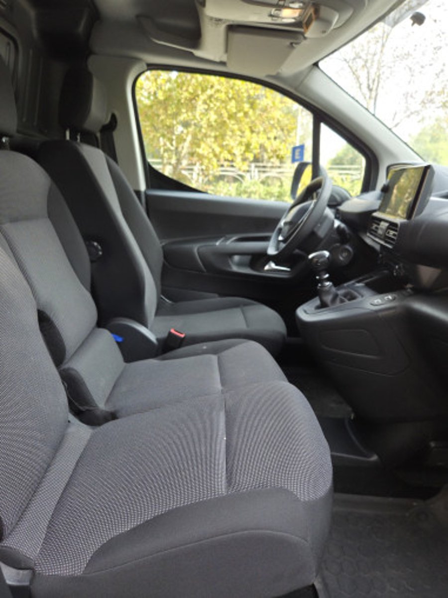 Peugeot PARTNER 2025 - Imagen 11 de 14