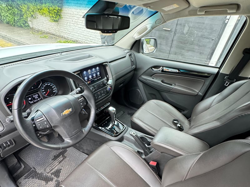 Chevrolet COLORADO 2022 - Imagen 8 de 17