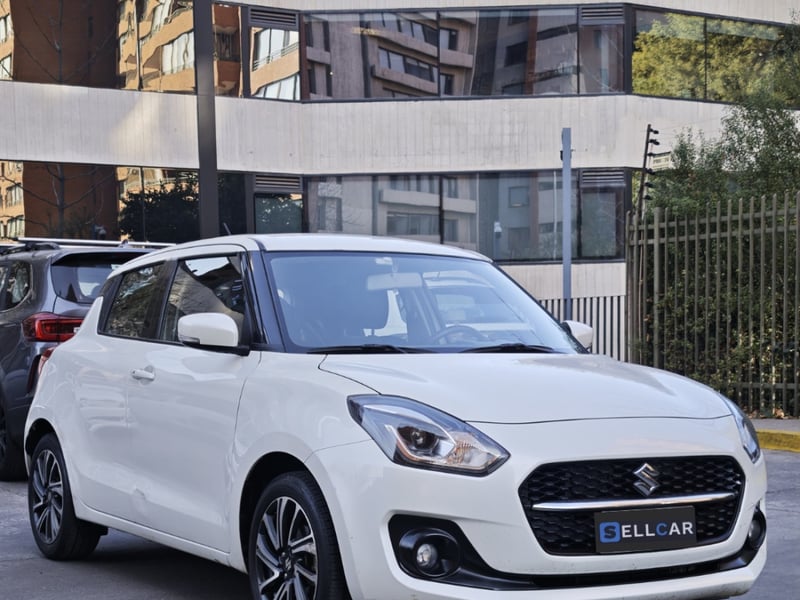 Suzuki SWIFT 2021 - Imagen 3 de 11