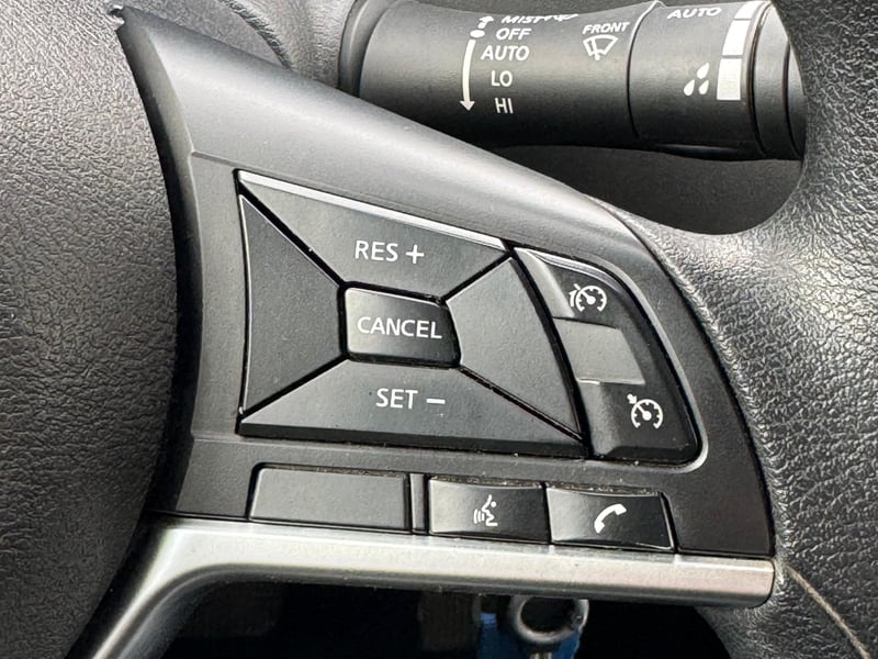 Nissan NAVARA 2024 - Imagen 16 de 19