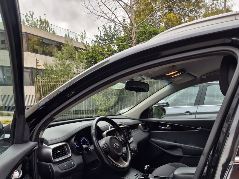 Kia SORENTO 2015 - Imagen 6 de 17