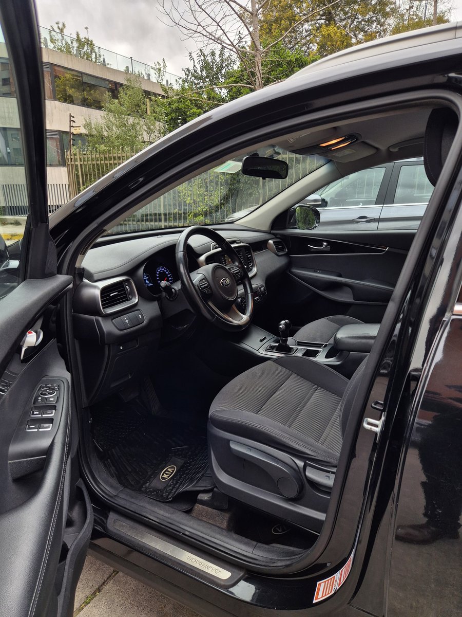 Kia SORENTO 2015 - Imagen 6 de 17