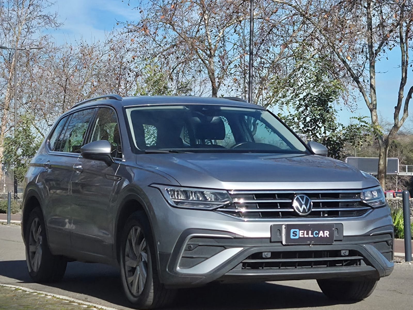 Volkswagen TIGUAN 2025 - Foto 3 de 20
