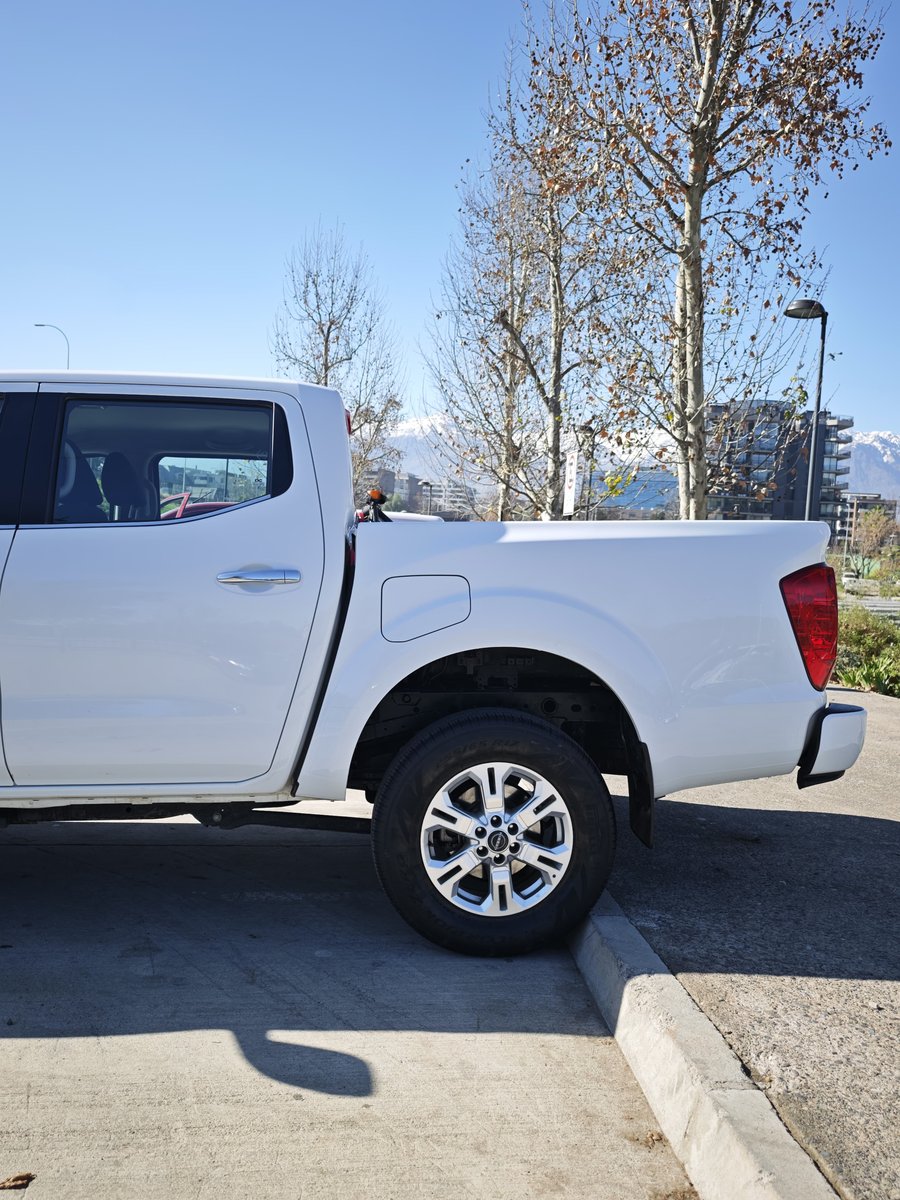 Nissan NAVARA 2024 - Imagen 3 de 17