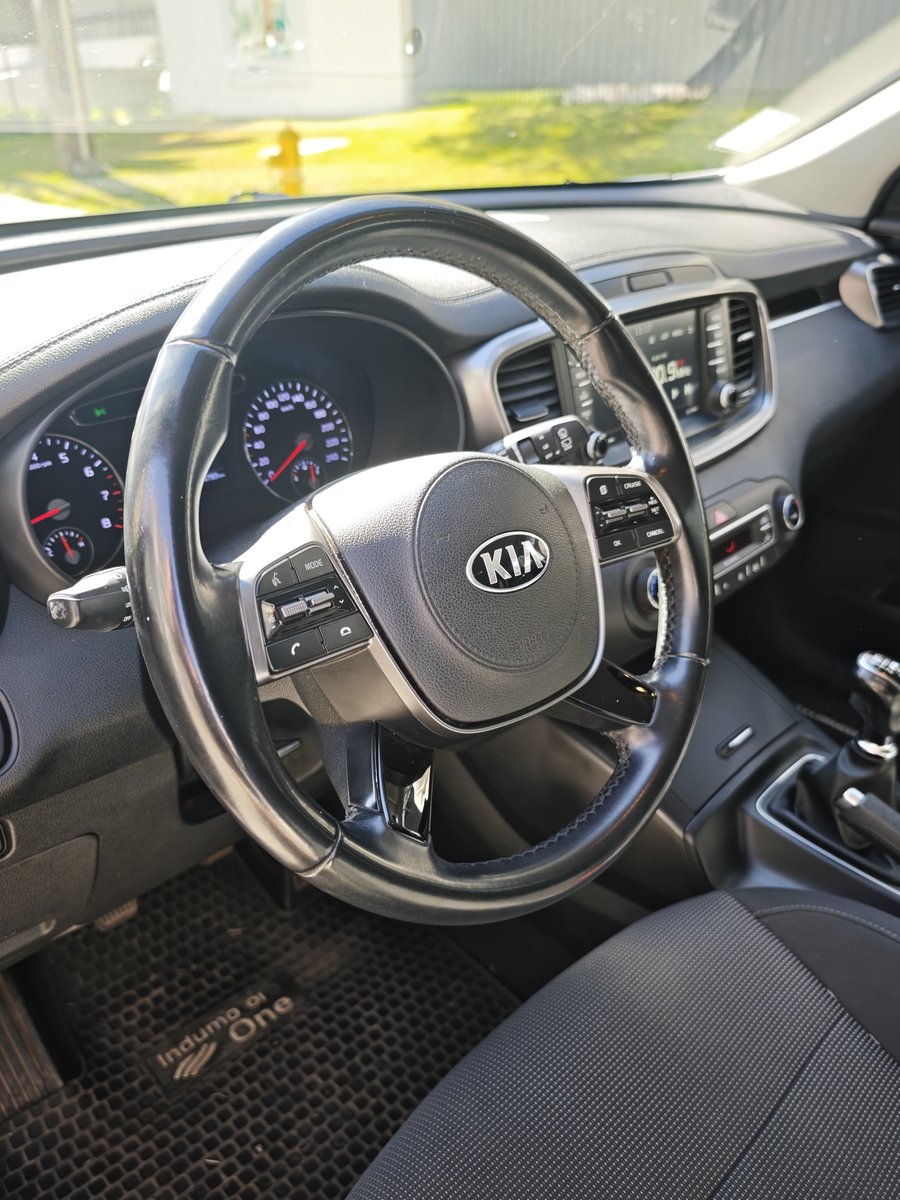 Kia SORENTO 2019 - Imagen 5 de 12