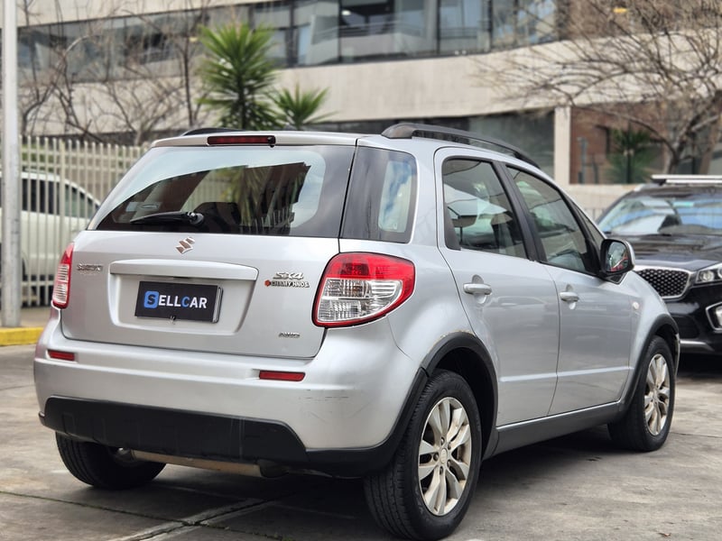 Suzuki SX4 CROSSOVER HB 4X4 1.6 2013 - Imagen 6 de 18