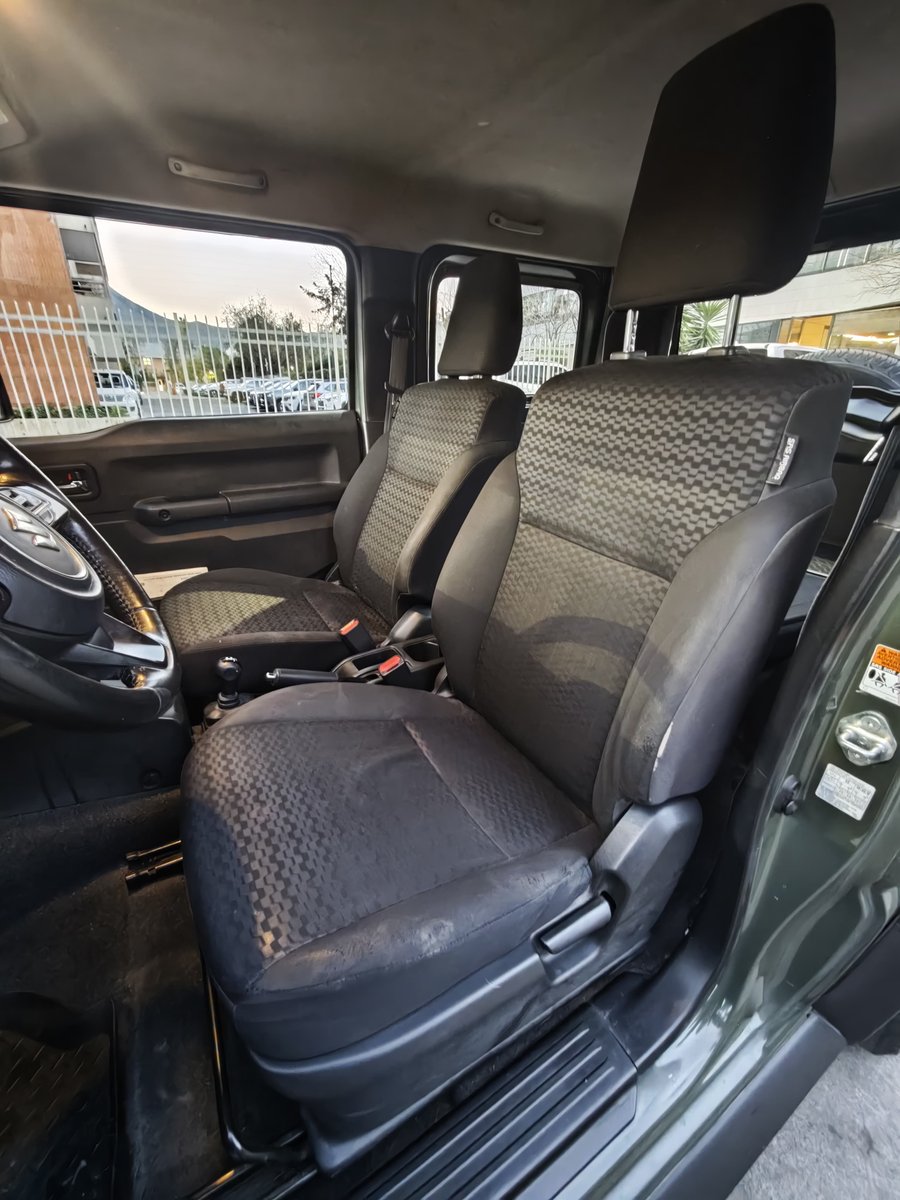 Suzuki JIMNY 2020 - Imagen 6 de 10