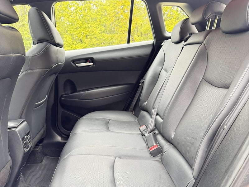 Toyota COROLLA CROSS 2023 - Imagen 12 de 14