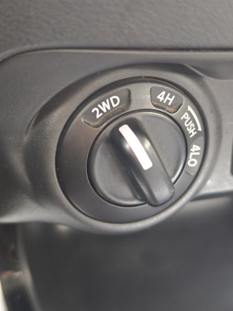 Nissan NAVARA 2024 - Imagen 10 de 17