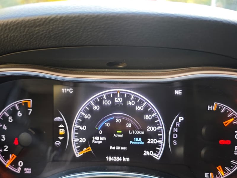 Jeep GRAND CHEROKEE 2015 - Imagen 8 de 13