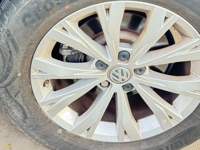 Volkswagen TIGUAN 2018 - Imagen 9 de 12