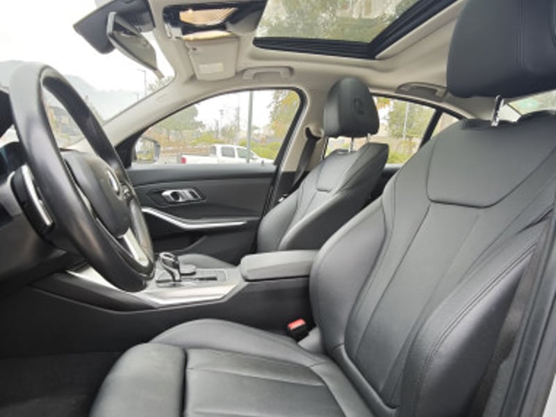 BMW 330E 2021 - Imagen 15 de 18