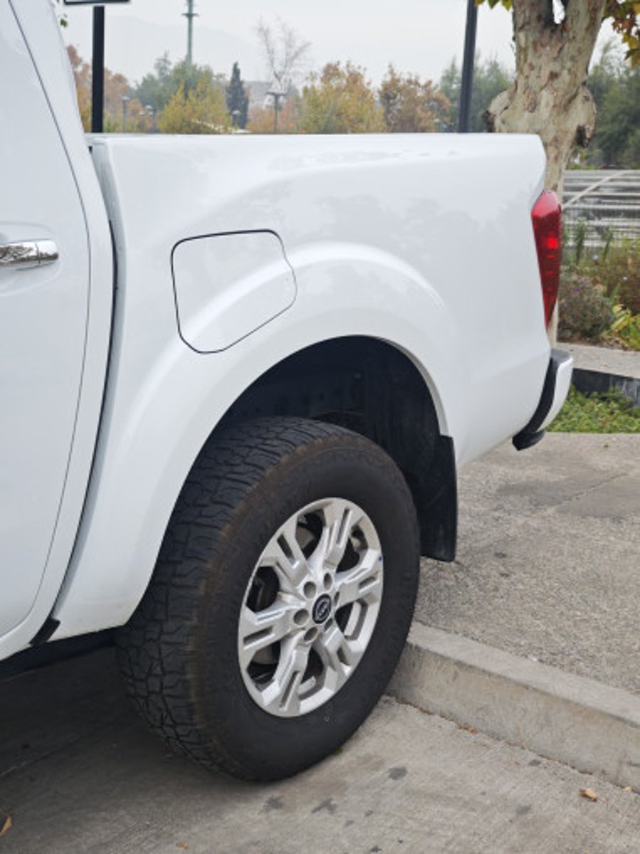 Nissan NAVARA 2024 - Imagen 5 de 17