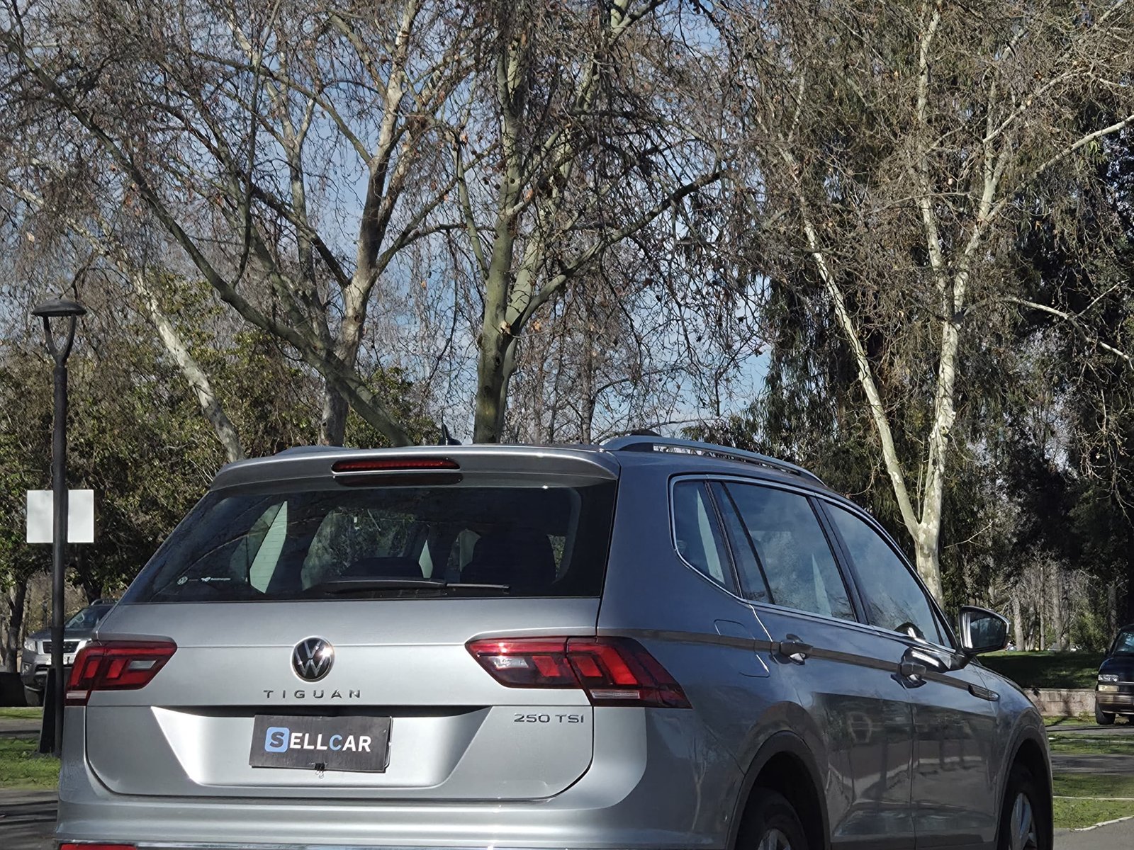 Volkswagen TIGUAN 2025 - Foto 4 de 20