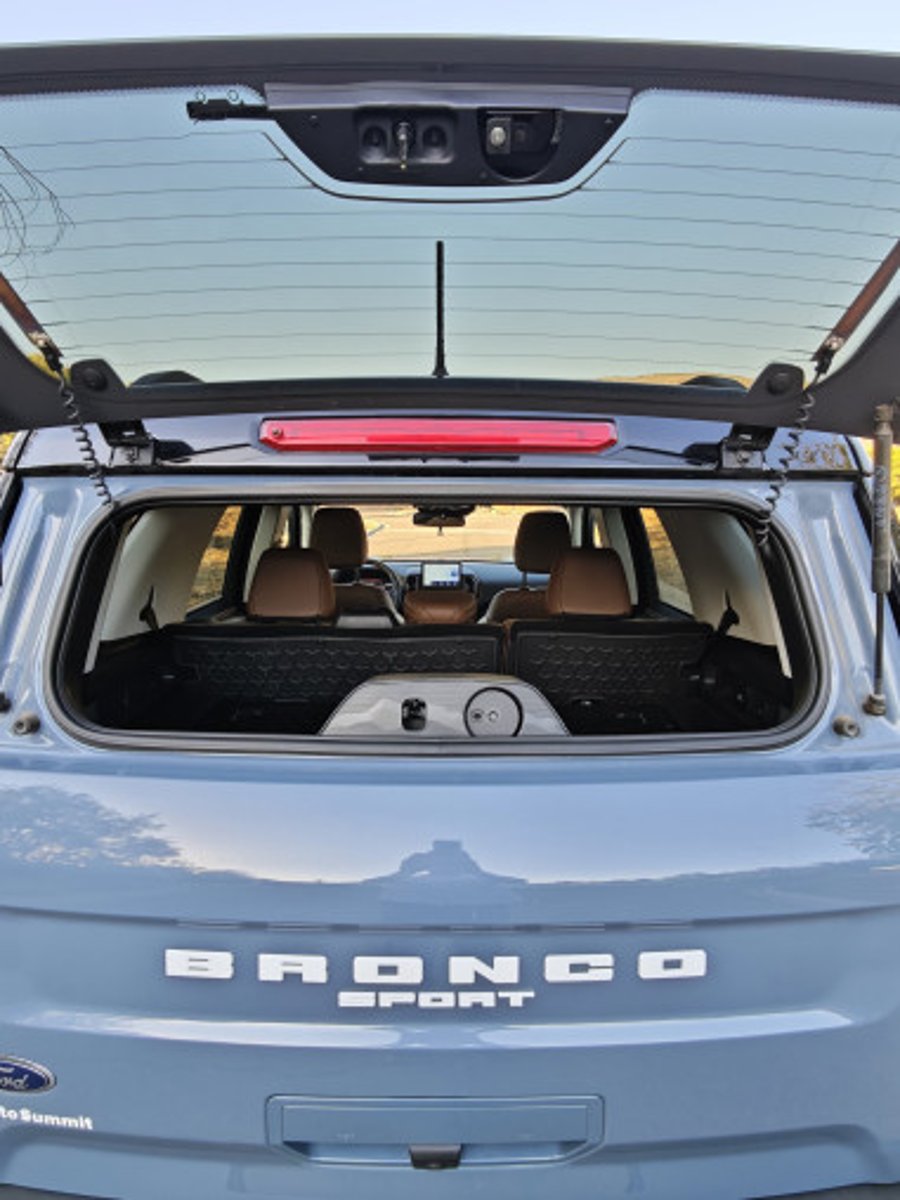 Ford Bronco 204 - Imagen 12 de 16