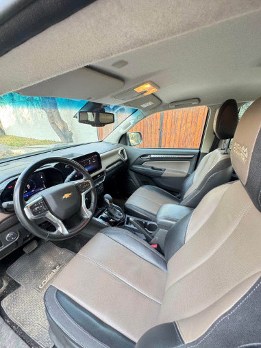 Chevrolet COLORADO 2024 - Imagen 9 de 12