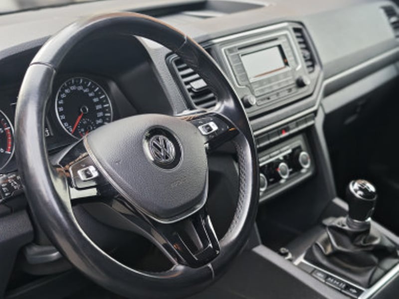 Volkswagen AMAROK TRENDLINE 4X4 2023 - Imagen 8 de 13
