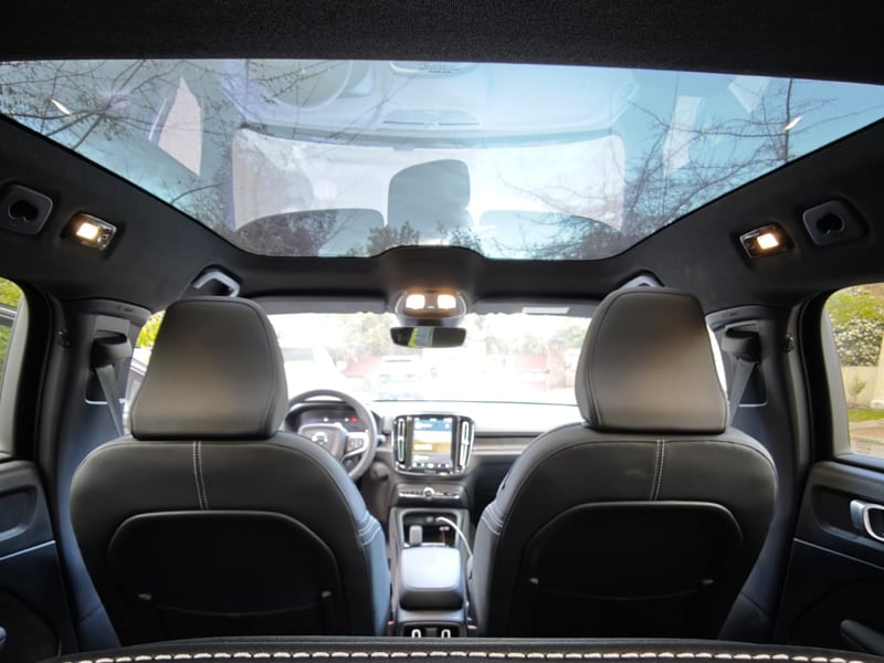 Volvo C40 2024 - Imagen 7 de 8