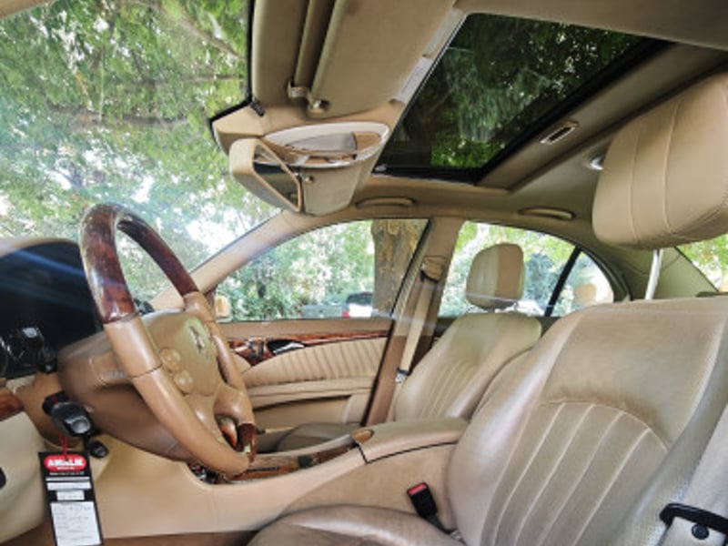 Mercedes-Benz E320 CDI V6 TURBO DIÉSEL 2008 - Imagen 9 de 16