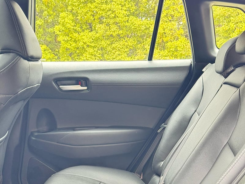 Toyota COROLLA CROSS 2023 - Imagen 10 de 14