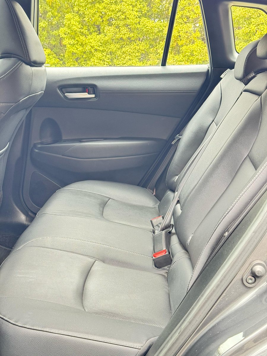 Toyota COROLLA CROSS 2023 - Imagen 10 de 14