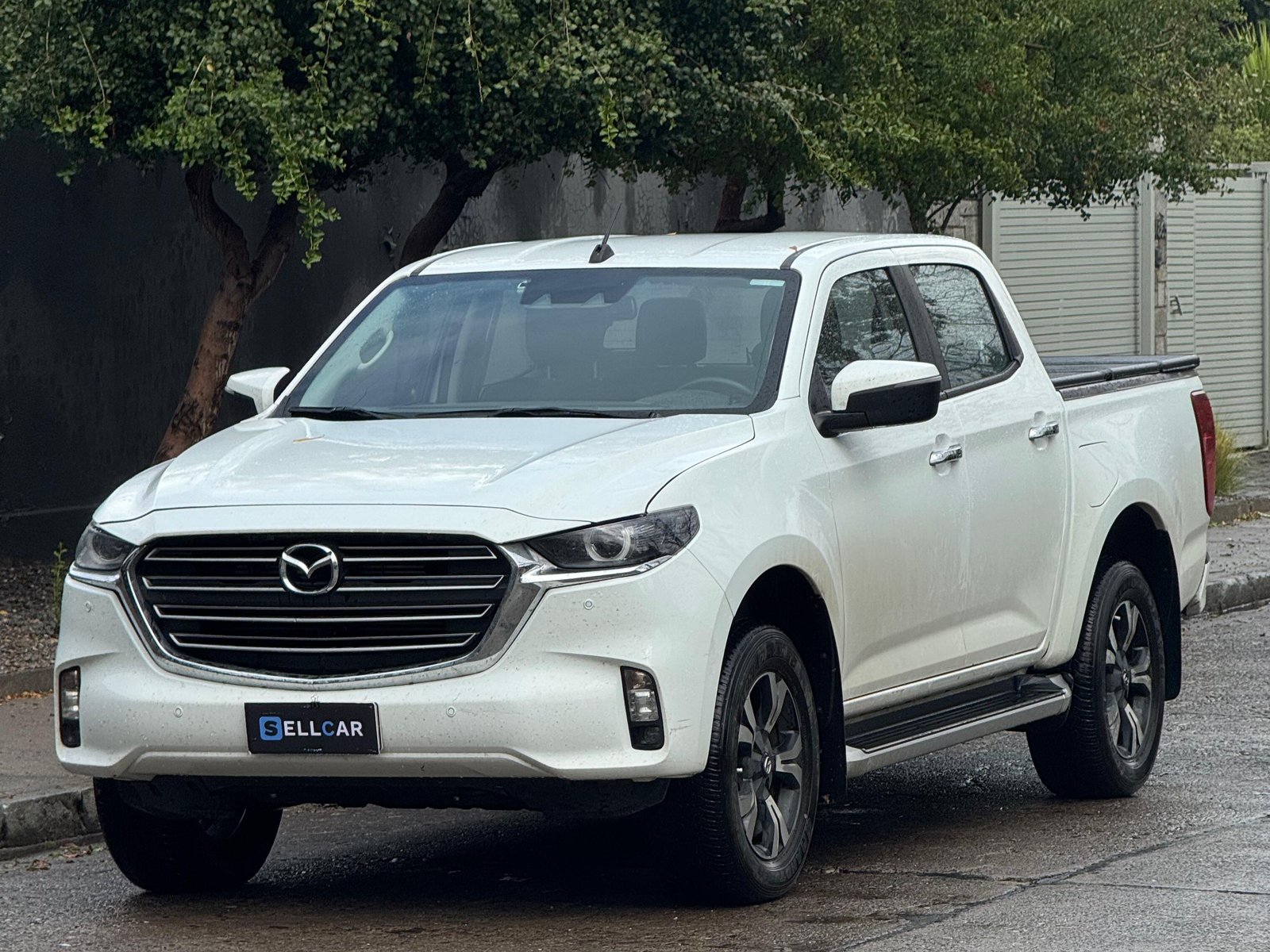Mazda BT-50 2023 - Foto 2 de 14