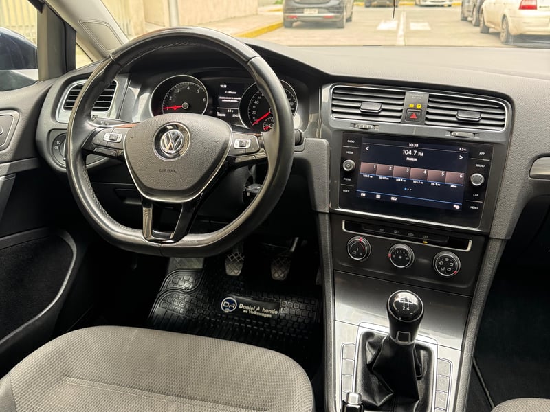 Volkswagen GOLF 2019 - Imagen 5 de 9