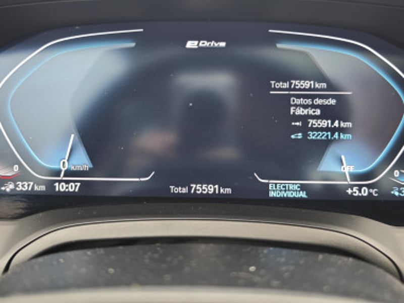BMW 330E 2021 - Imagen 12 de 18