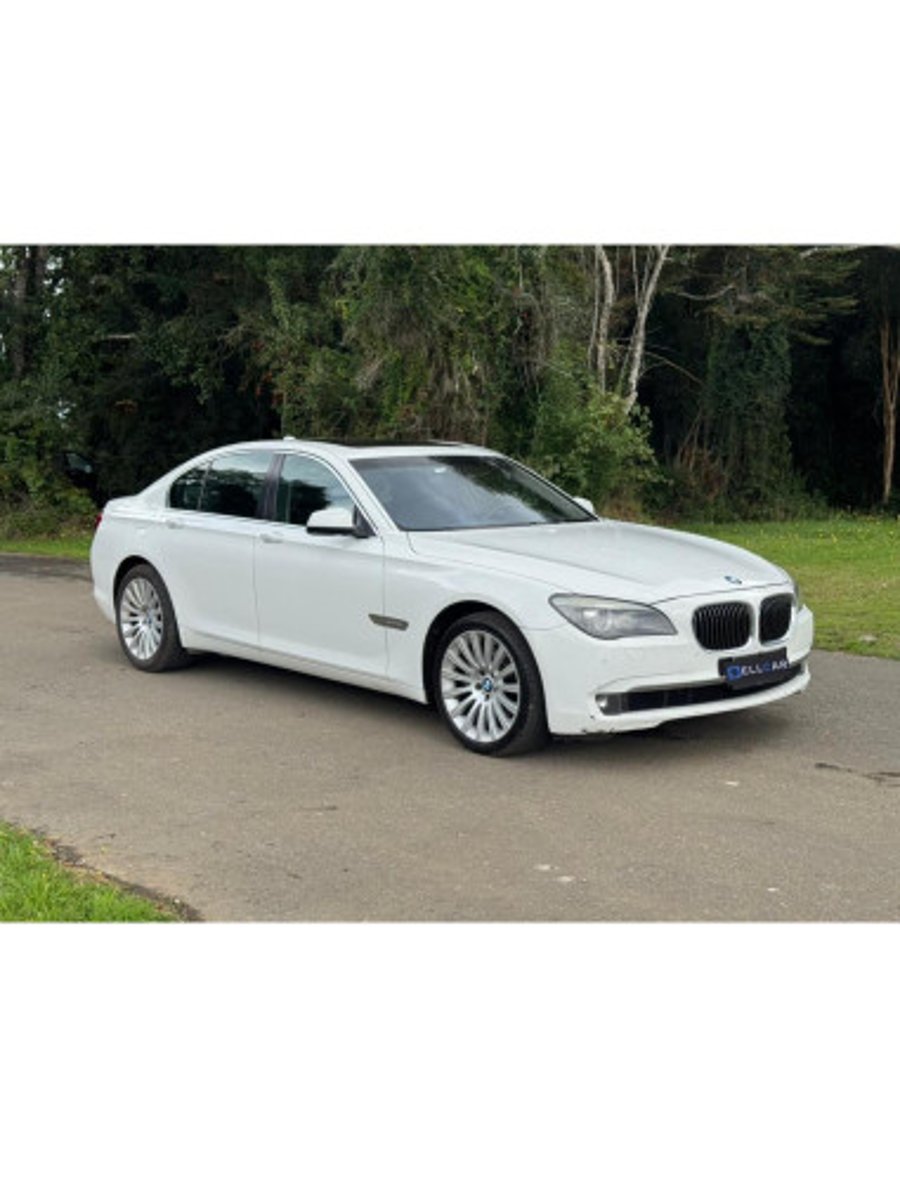 BMW 740I 2010 - Imagen 5 de 20