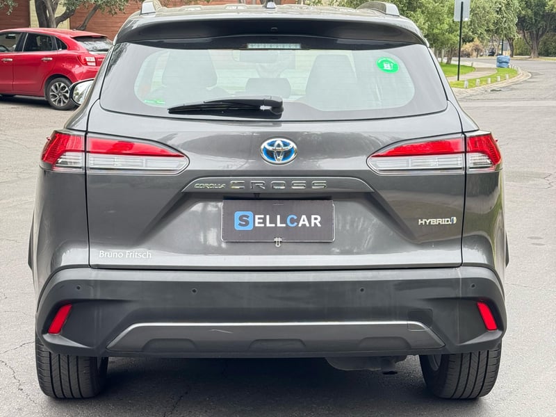 Toyota COROLLA CROSS 2023 - Imagen 4 de 14