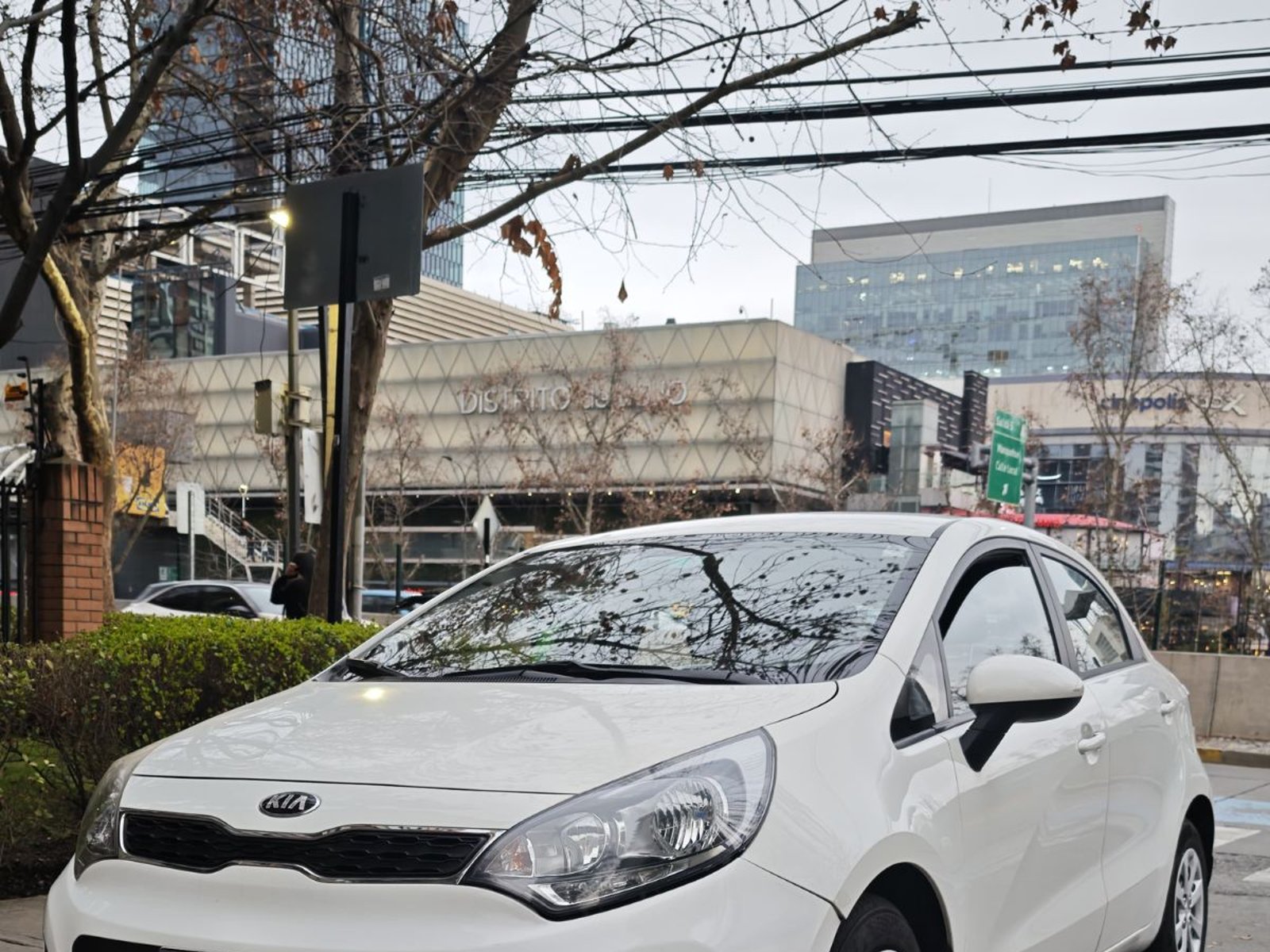 Kia RIO 5 2014 - Foto 2 de 9