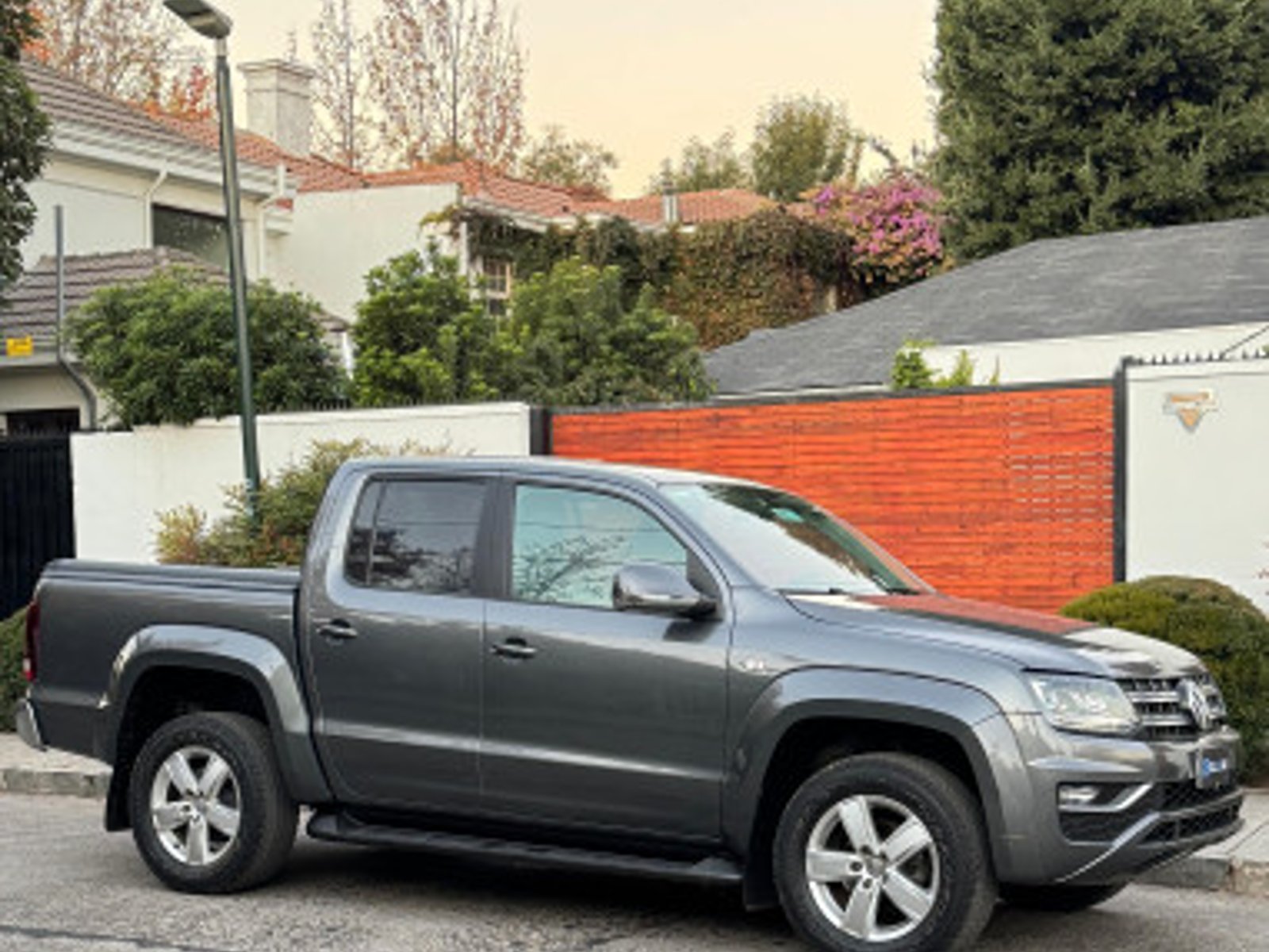 Volkswagen AMAROK 2020 - Foto 3 de 13