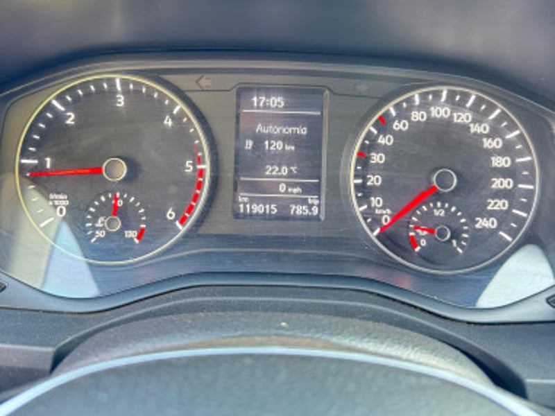 Volkswagen AMAROK 2020 - Imagen 8 de 10