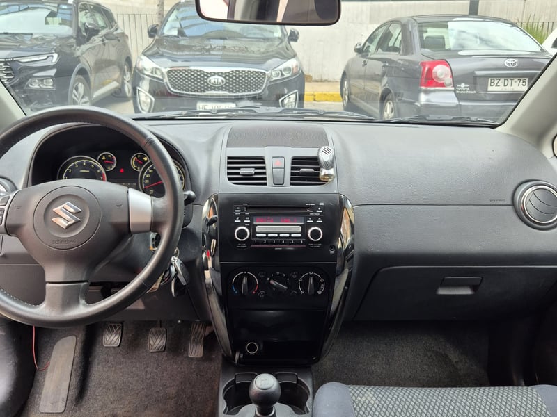 Suzuki SX4 CROSSOVER HB 4X4 1.6 2013 - Imagen 16 de 18