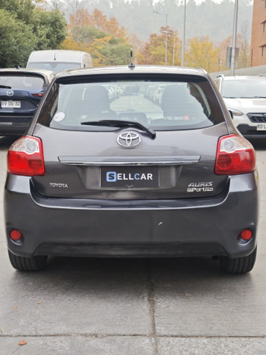 Toyota AURIS 2009 - Imagen 5 de 9