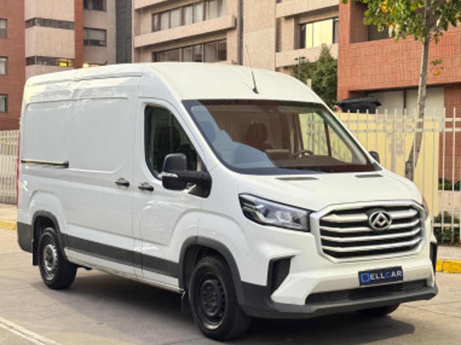 Maxus DELIVER 9 2022 - Foto 3 de 11